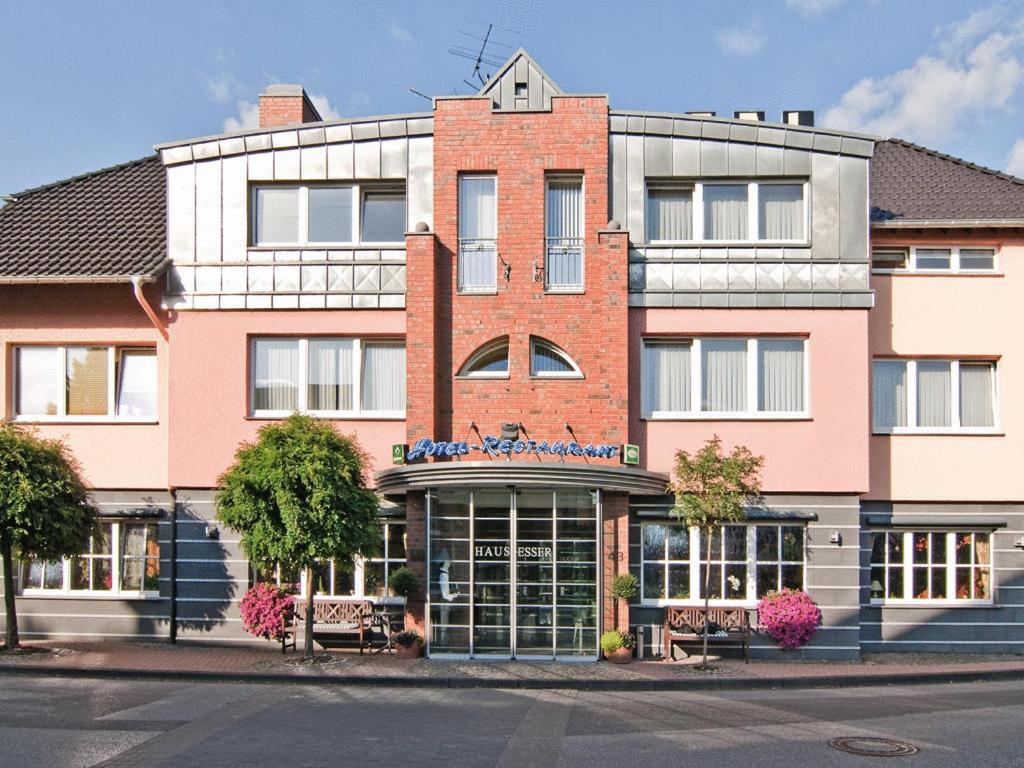 Hotel Restaurant Esser Wegberg Extérieur photo
